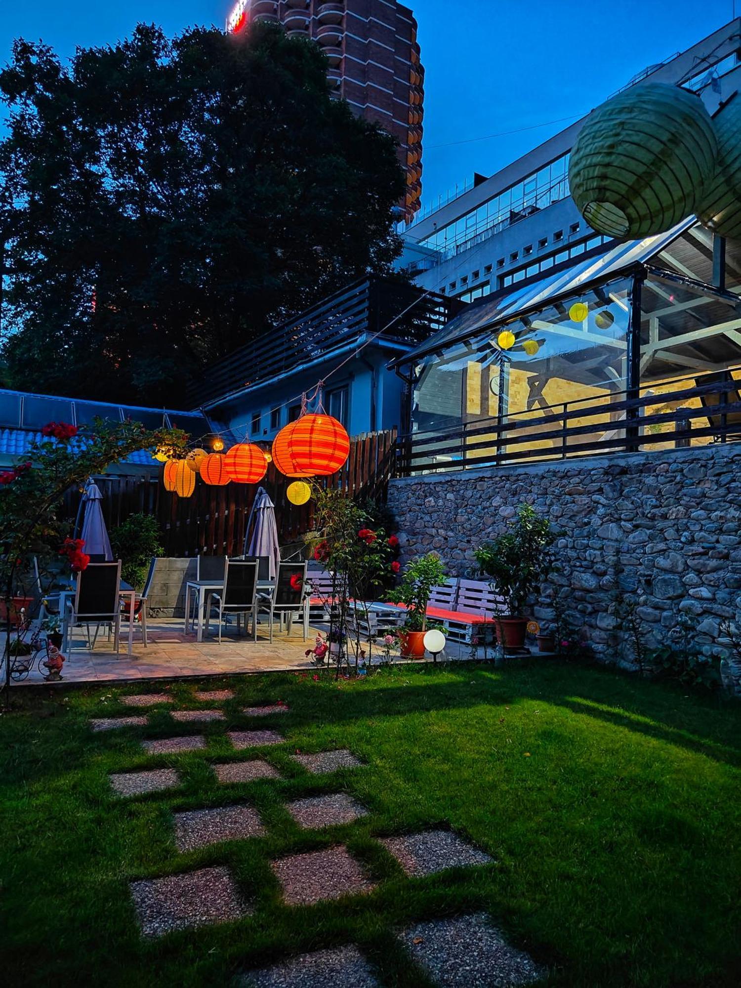 바일레헤르쿨라네 Casa Miclau 아파트 외부 사진